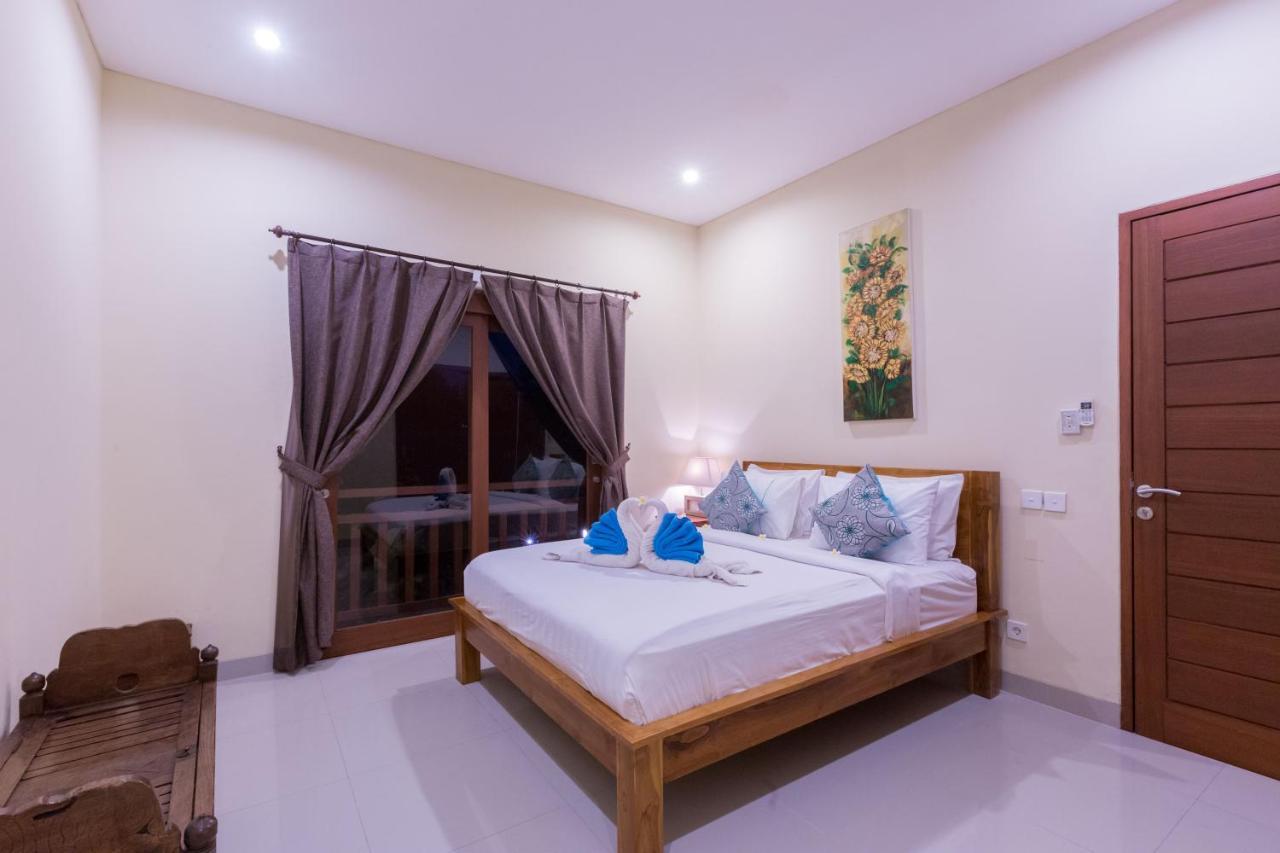 Villa Hitam Putih Legian Bali Seminyak  Luaran gambar