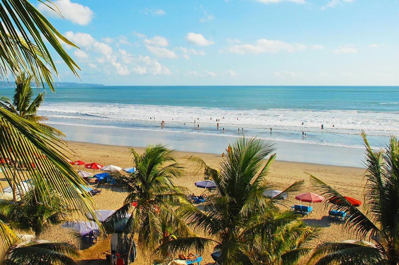 Villa Hitam Putih Legian Bali Seminyak  Luaran gambar